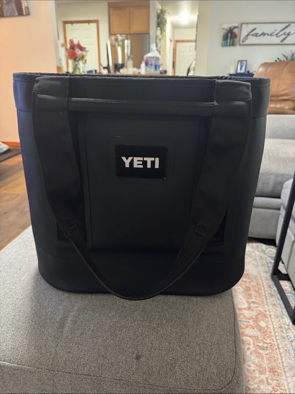 Yeti Black Men's Duffel Cooler Tote